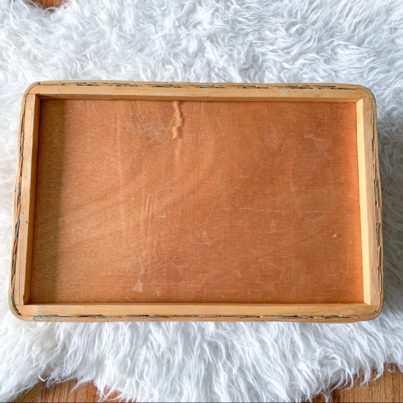 Vintage Wicker Picnic Basket with Gingham Lining - Picture 8 of 10